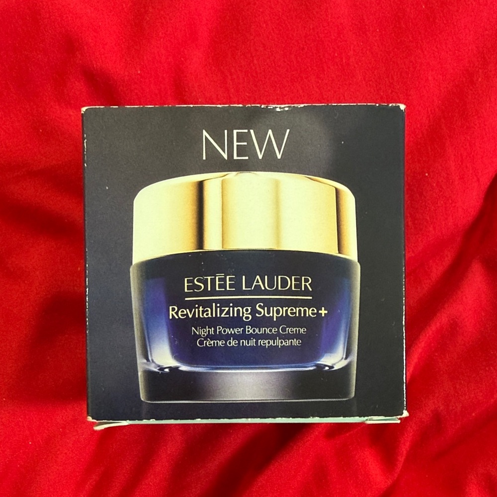 Estee Lauder Revitalizing Supreme+ Night Cream - Gold and Black